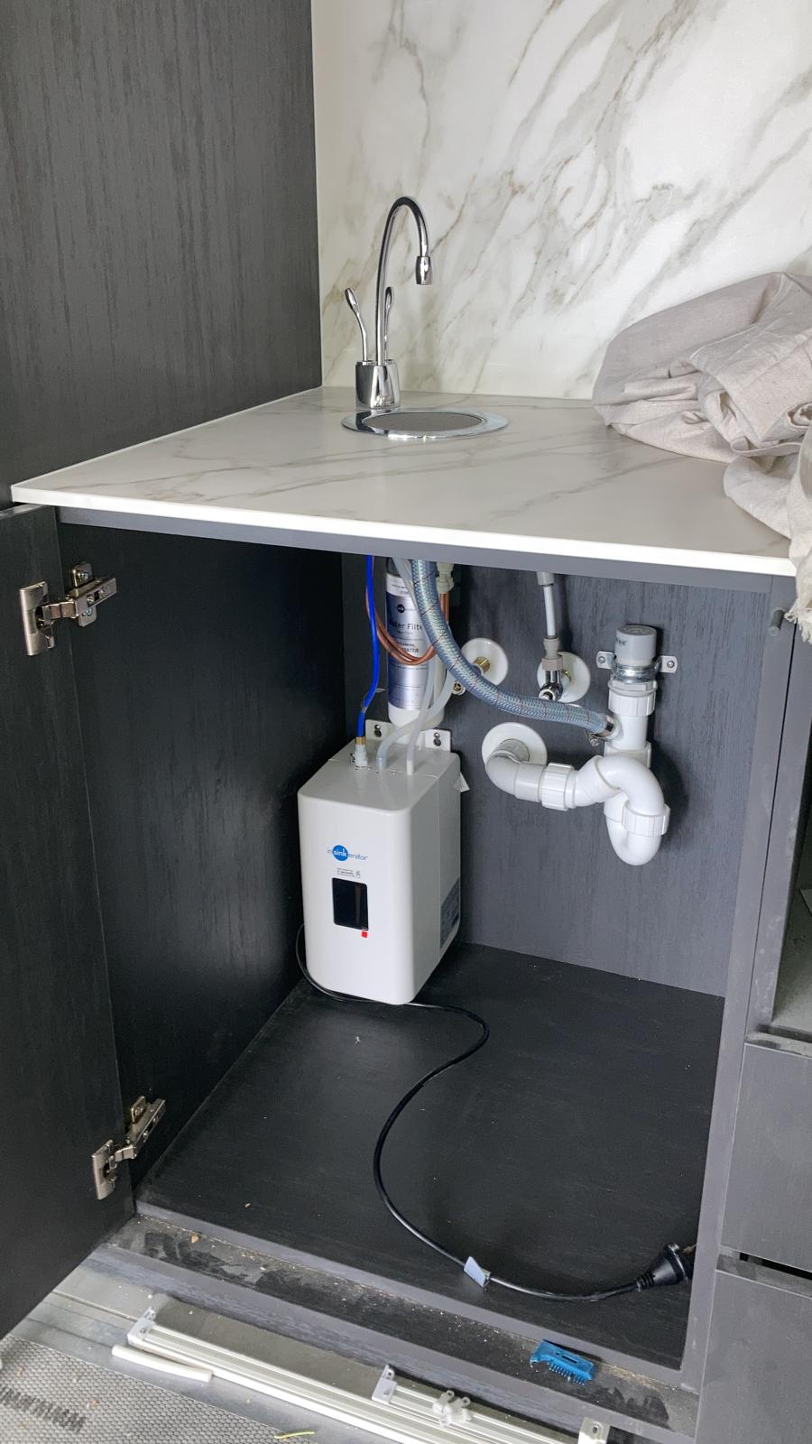 Under_Bench_Filtering_System